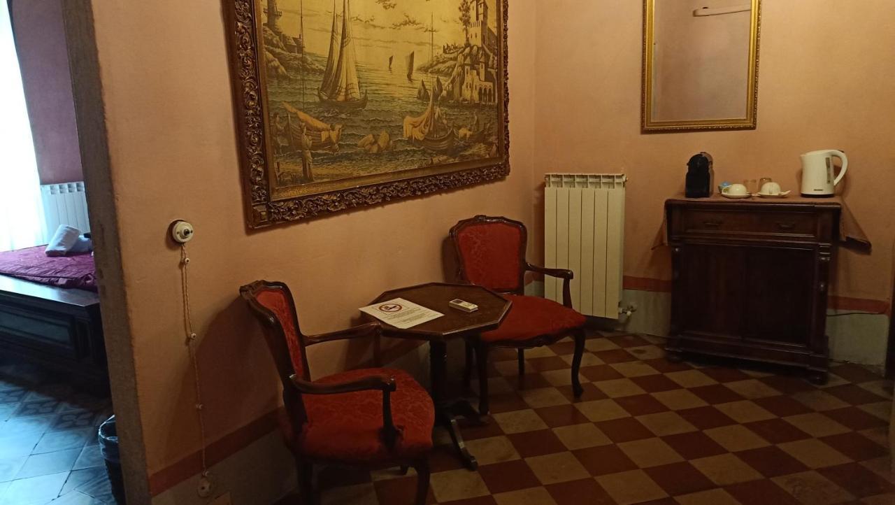Relais Corso Storico Bed & Breakfast Pisa Luaran gambar