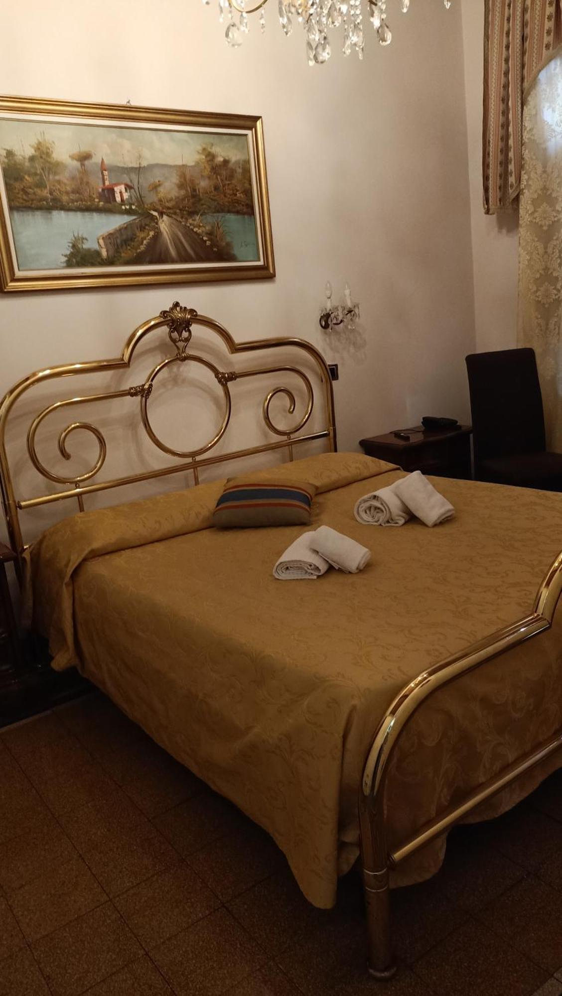 Relais Corso Storico Bed & Breakfast Pisa Luaran gambar